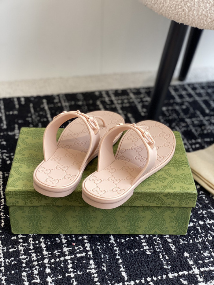 Gucc* Sandal 195