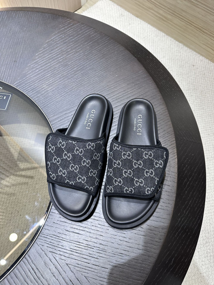 Gucc* Sandal 129