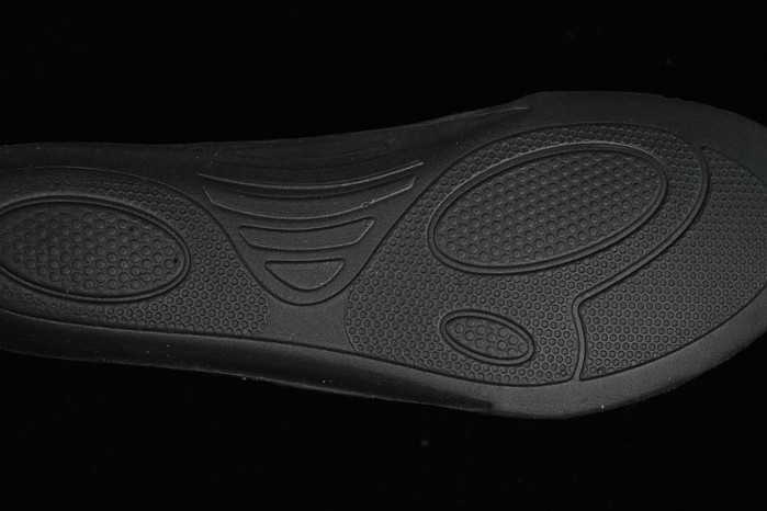 As*ic*s gel 1090v2