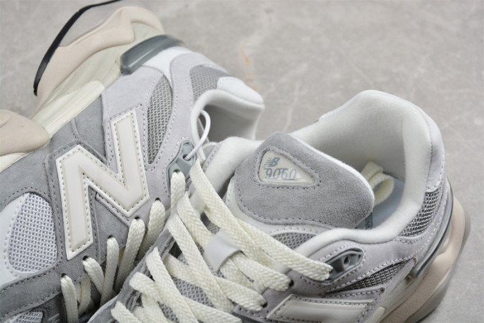 NEW BALANCE SNEAKER 9060