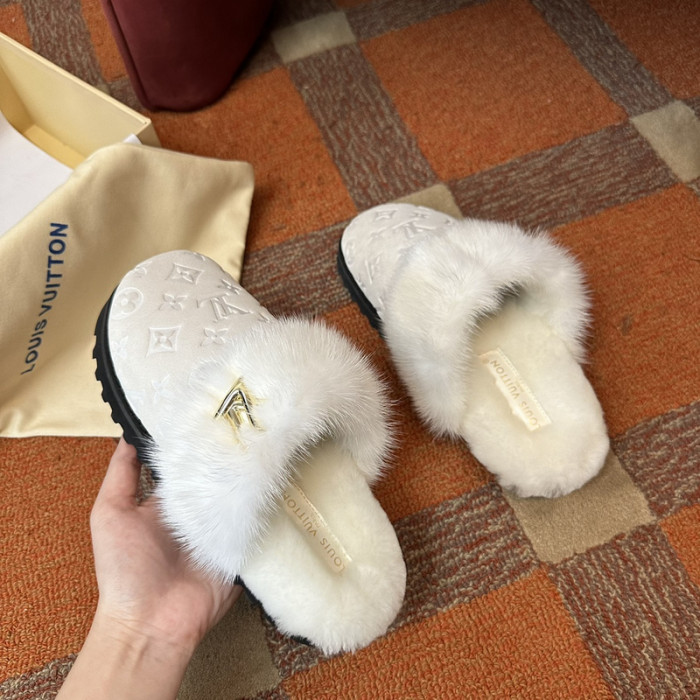 L&V SANDAL LVSD157