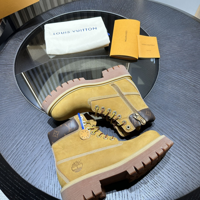 LV BOOTS L000043