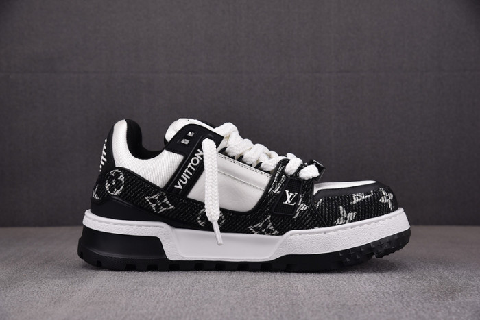 TRAINER MAXI TM079