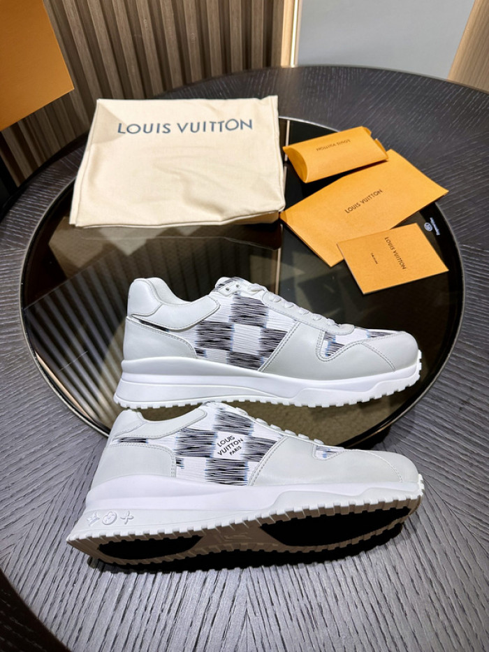 LV LV-000624