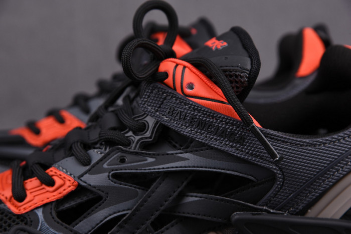 TRACK SNEAKER TS062