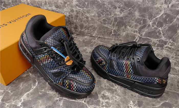 TRAINER MAXI TM017