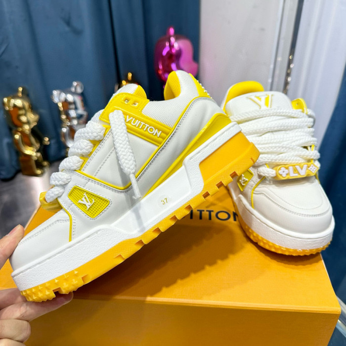 TRAINER MAXI TM049