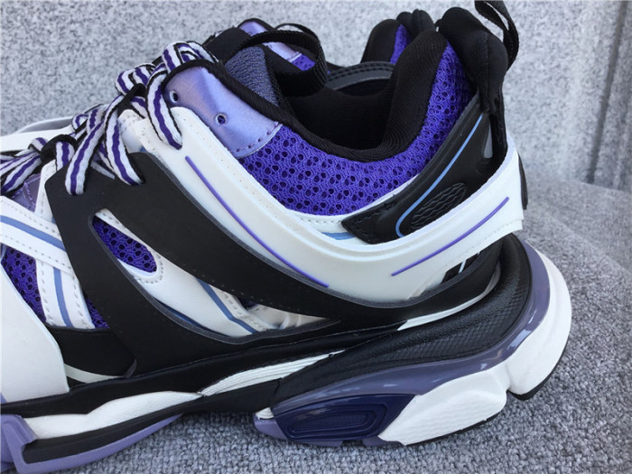 TRACK SNEAKER TS008