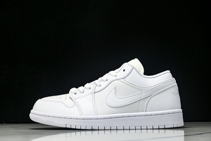 Air Jordan 1 Retro Low ''Pure Platinum'' 553558-111