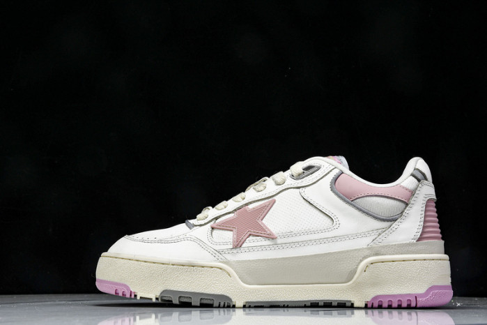 Golden Goose Seaker