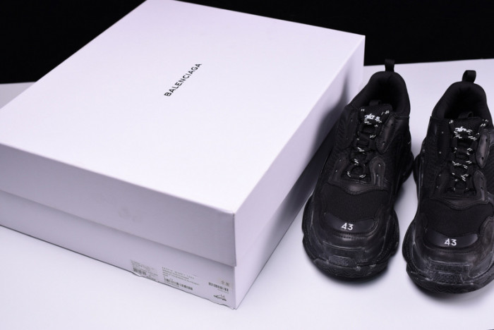 TRIPLES TRAINER SNEAKERS 2000002