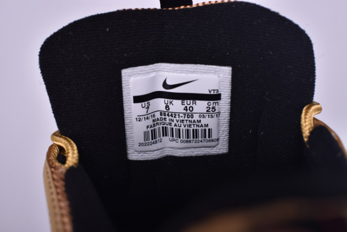 NIKE AIR MAX 97 OG QS "2017 RELEASE" metallic gold 884421-700