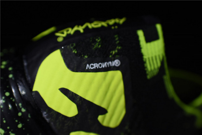 Acronym Nike Mens Air VaporMax Moc 2 Black Volt AQ0996-007