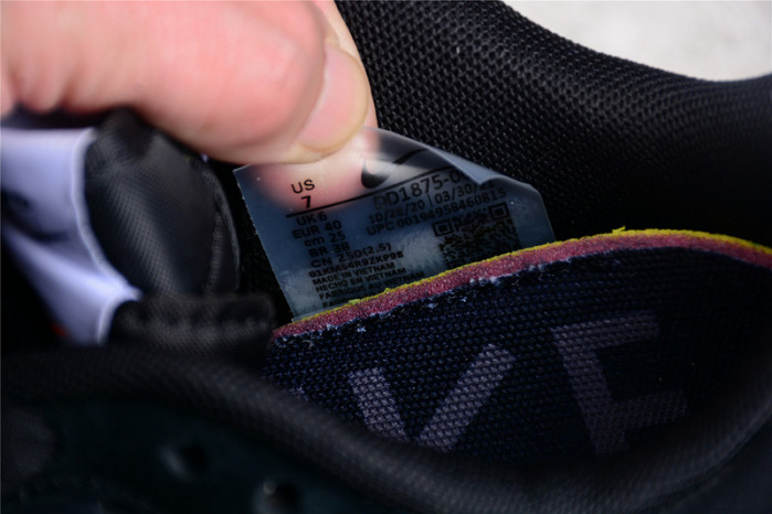 NIKE VAPORWAFFLE SACAI