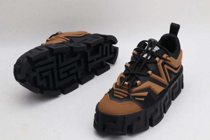 VERSA CHAIN REACTION VS-18