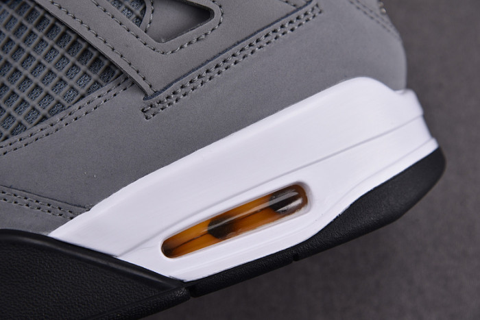 Air Jordan 4
