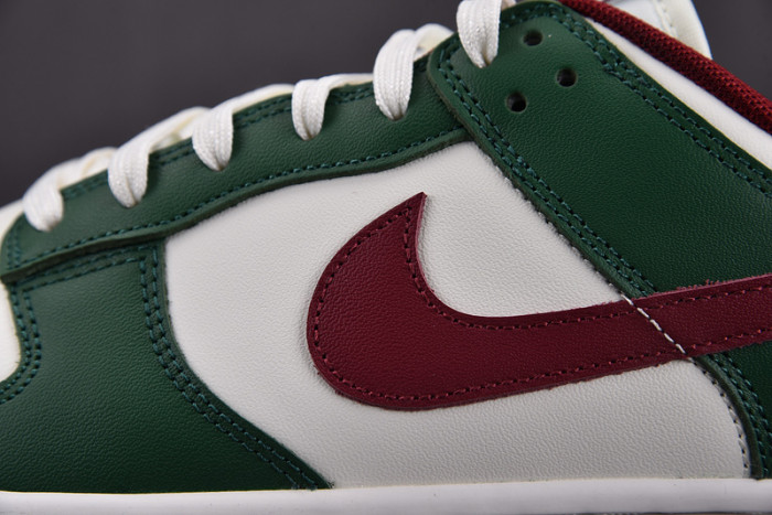Nike Dunk Low Gorge Green FB7160-161