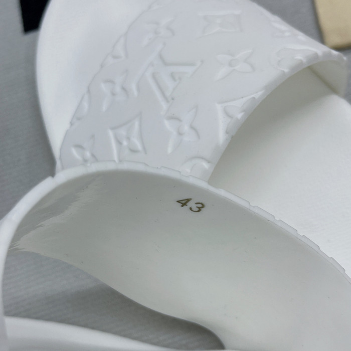L&V SANDAL26