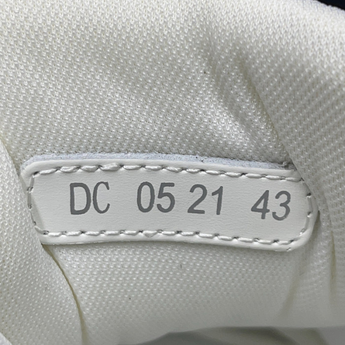 DIO* B30 SNEAKERS B30-000010