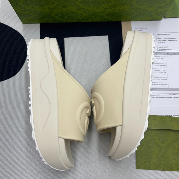 Gucc* Sandal 96