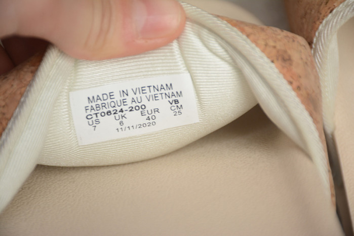 NIKE SANDALS N-008