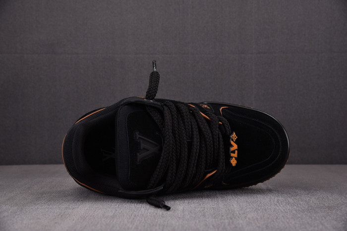 TRAINER MAXI TM008