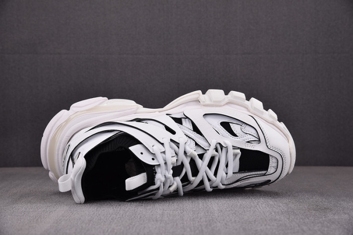 TRACK SNEAKER TS070