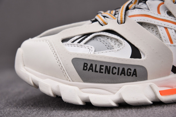 TRACK SNEAKER TS075
