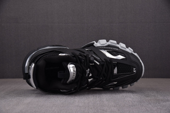TRACK SNEAKER TS086
