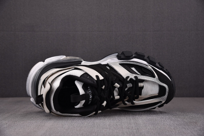 TRACK SNEAKER TS099