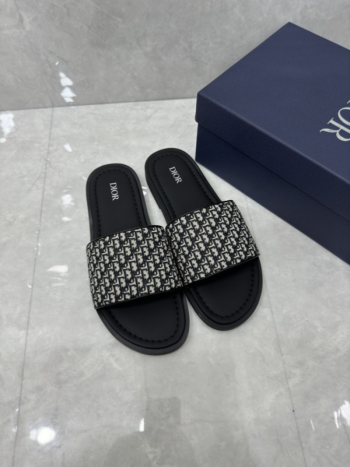 DIO*R SANDALS H00037