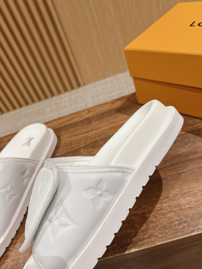 L&V SANDAL130