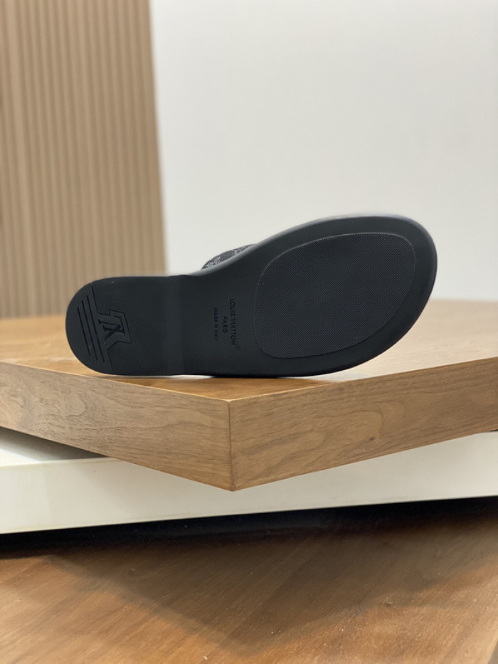 L&V SANDAL132