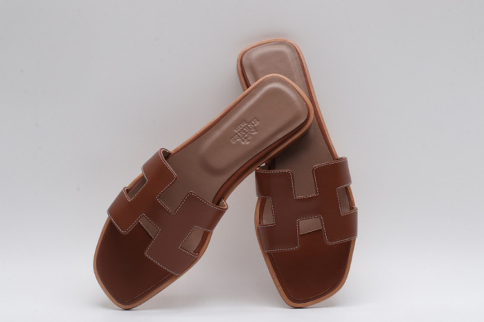 Herme* Sandal61