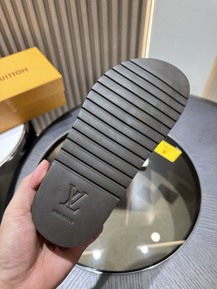L&V SANDAL141
