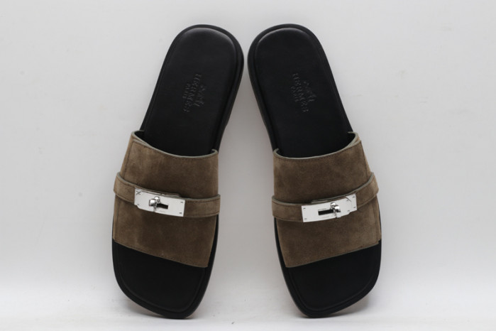Herme* Sandal58