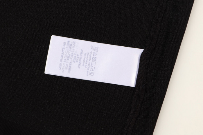 LV CLOTHES V00057