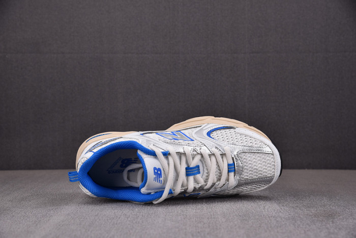 NEW BALANCE SNEAKER NB102