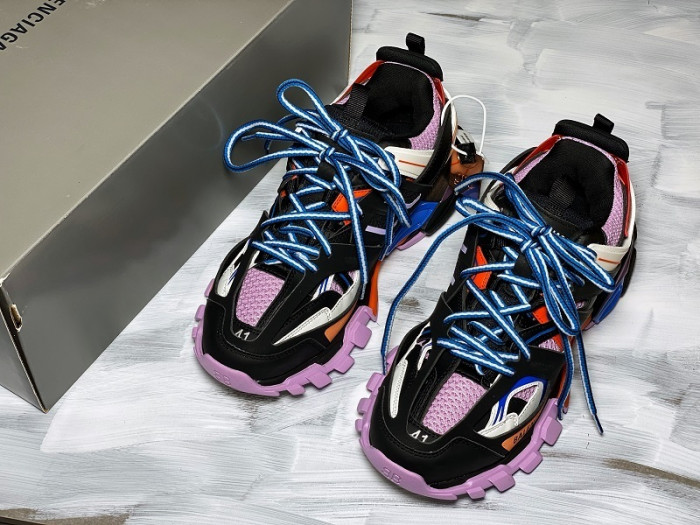 TRACK SNEAKER TS136