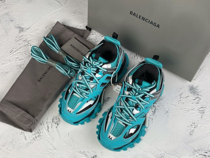 TRACK SNEAKER TS145