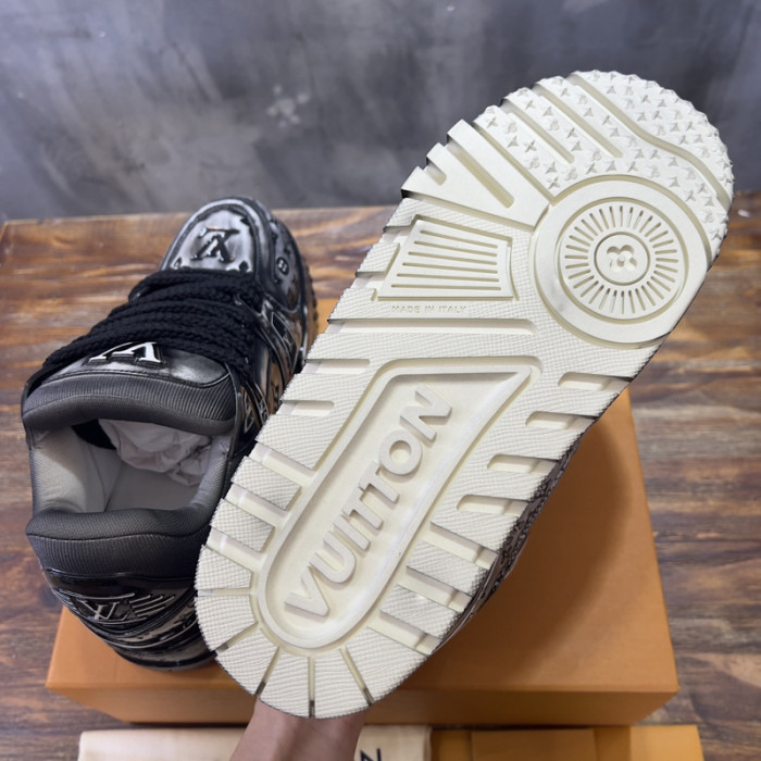 TRAINER MAXI TM051