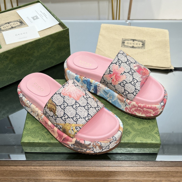 Gucc* Sandal 157