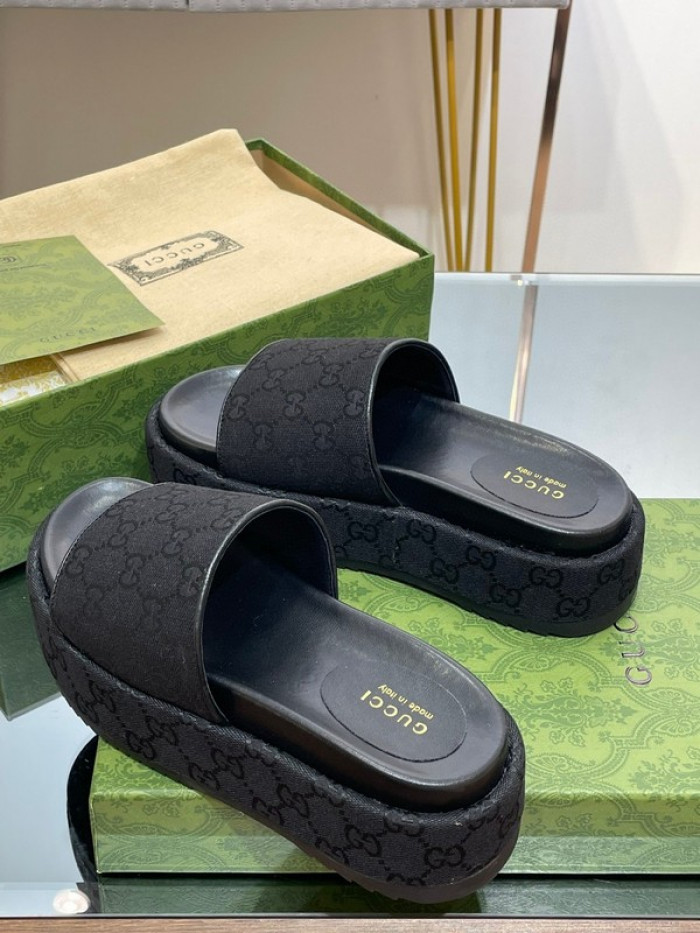 Gucc* Sandal 166