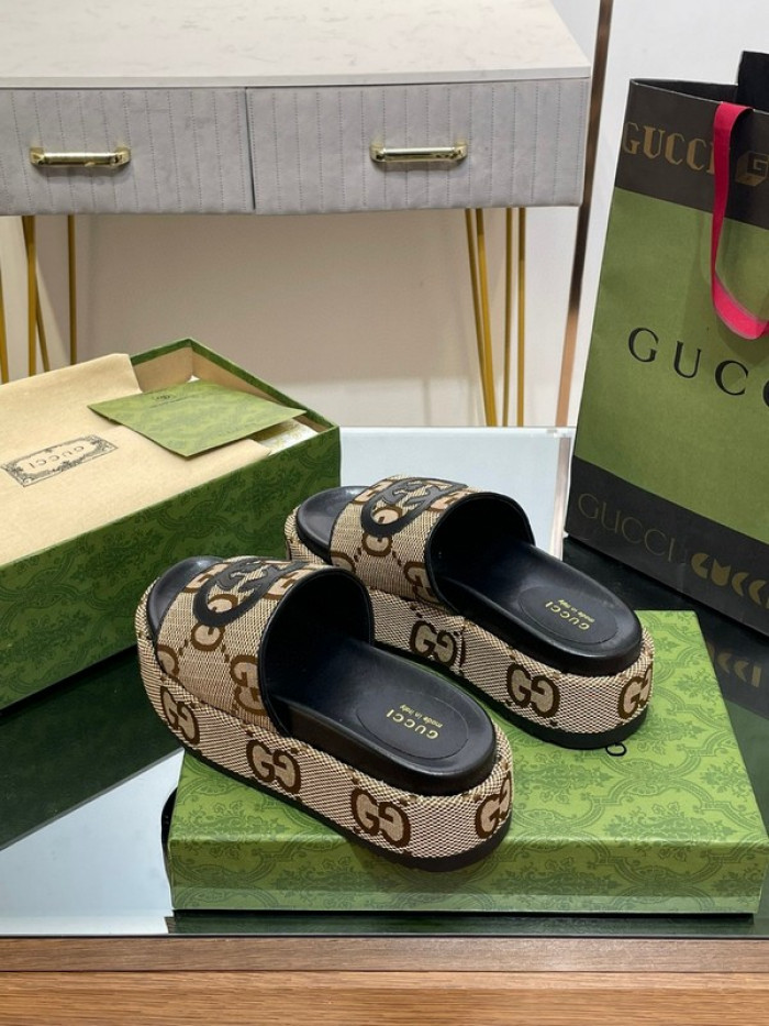 Gucc* Sandal 169