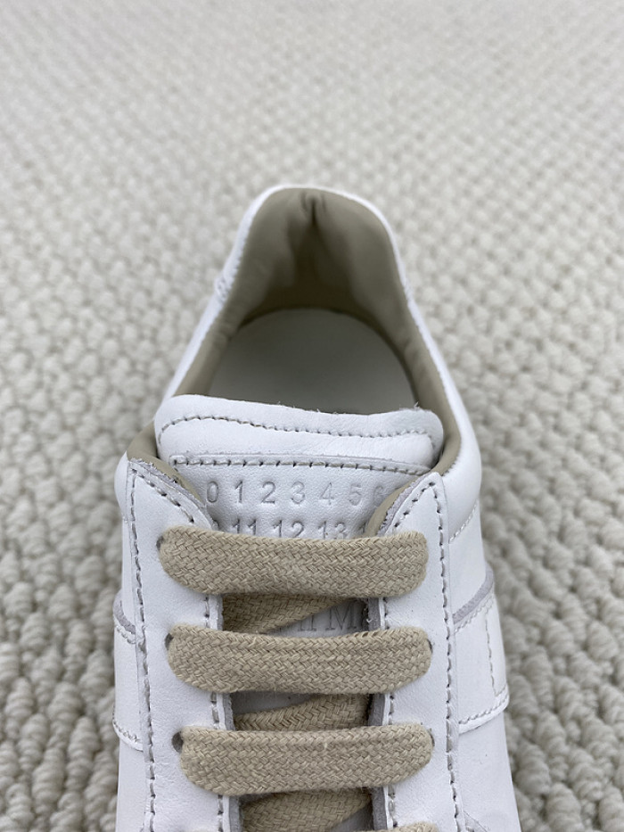 Maison Margiela MM009