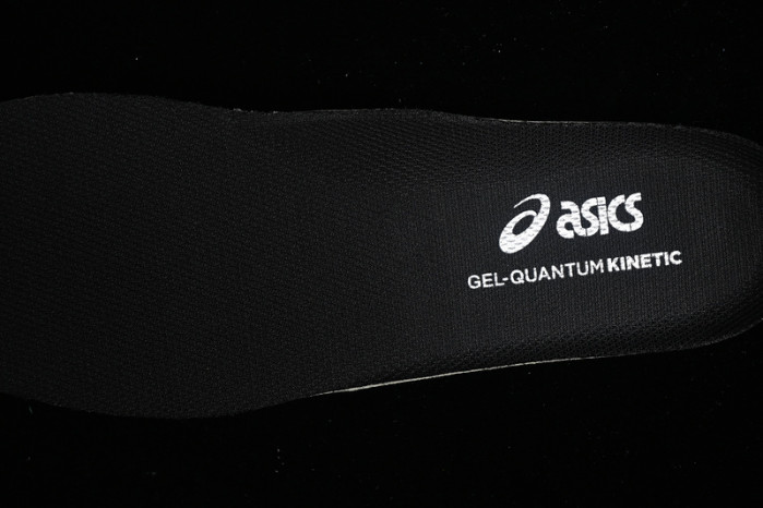 As*ic*s gel quantum kinetic