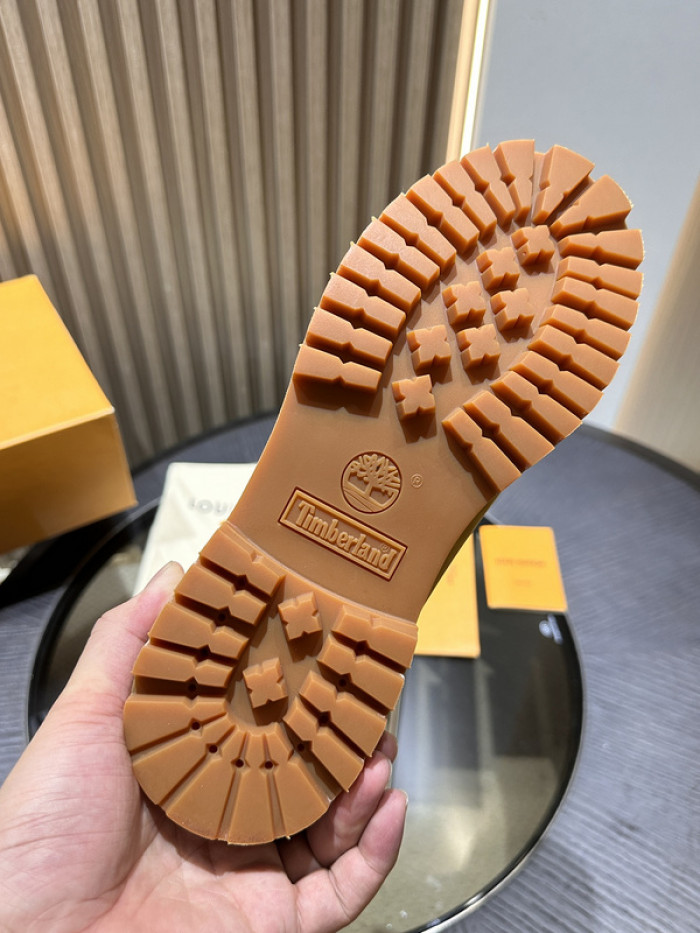 LV BOOTS L000021