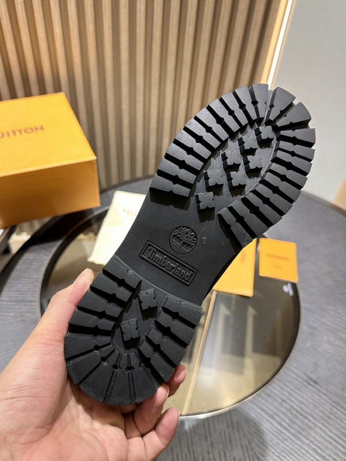 LV BOOTS L000022