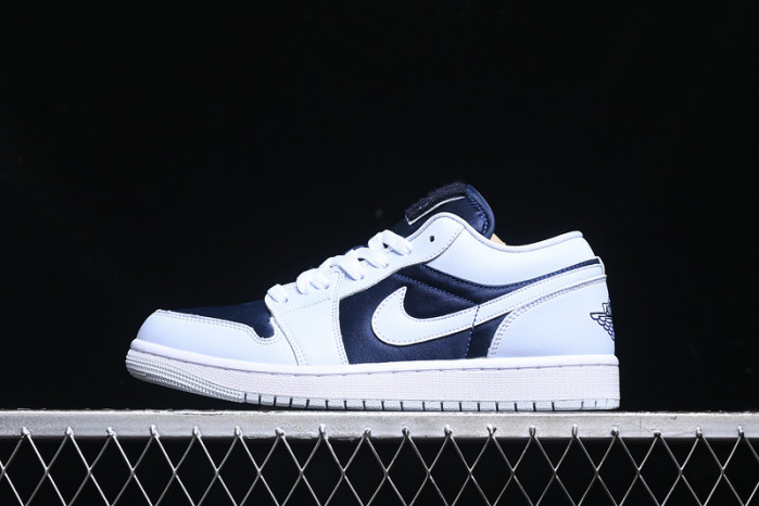 WMNS AIR JORDAN 1 LOW SE