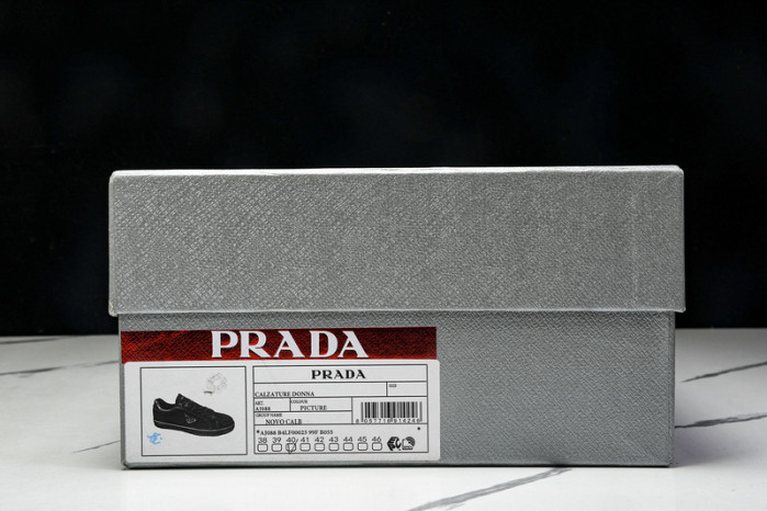 Pra*a snekaers p000174